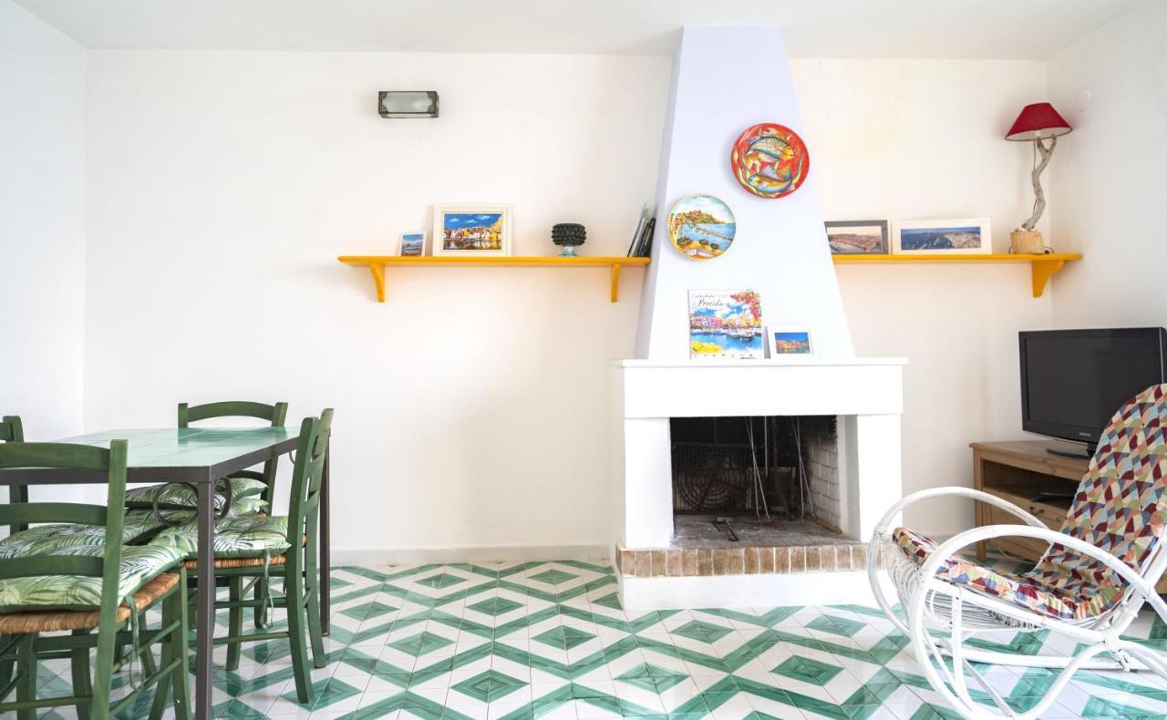 Apartament Nel Punto Piu Alto Dell' Isola, Terrazza Con Vista Mozzafiato Procida Zewnętrze zdjęcie
